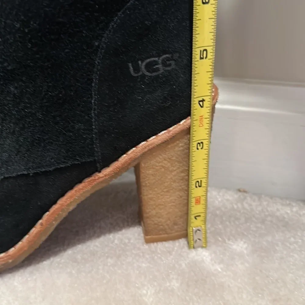UGG Boots Women’s Aubree Winter Black Suede UGGplush lining Side Zip Sz 9 - Picture 8 of 16